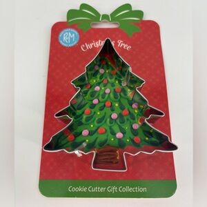 R & M Richards Festive Green Christmas Tree Cookie Cutter